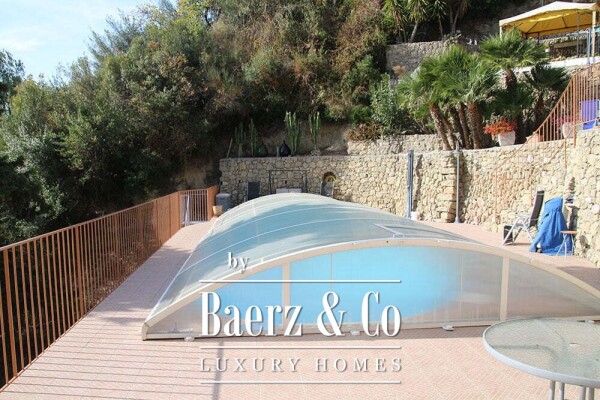 photo 9 Villa for sale 233 m²