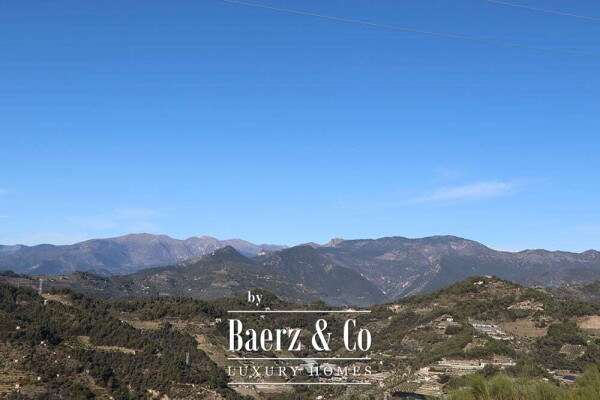 photo 26 Villa for sale 244 m²