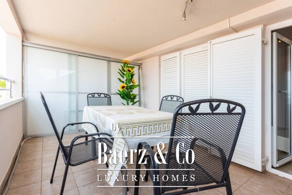 photo 12 Novalja, house with 10 apartments near the center with a sea view