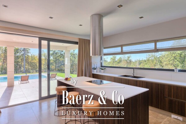 photo 36 Višnjan, a beautifully arranged villa surrounded by greenery, NKP 242 m2, on a large landscaped lot