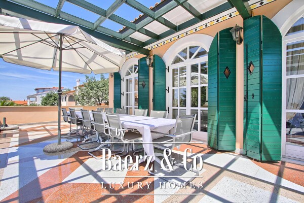 photo 35 Poreč, exclusive villa with 430 m2, attractive location