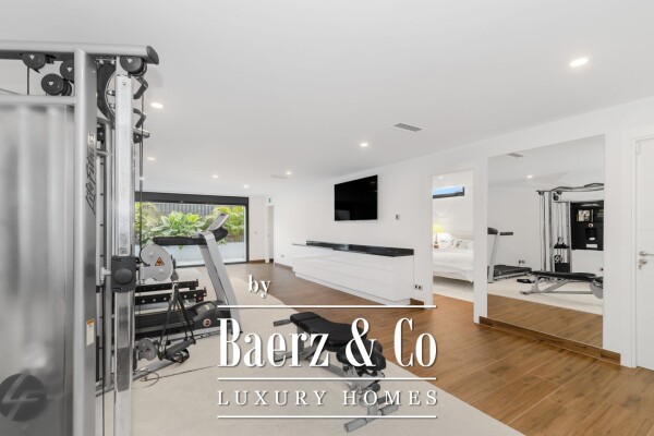 photo 42 Villa - Marbella East - Ref: 8321