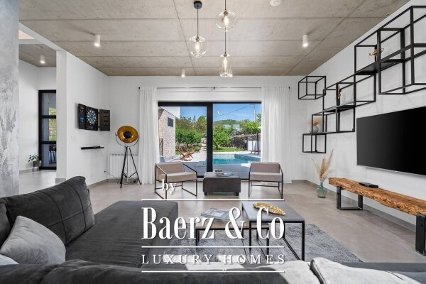 photo 8 Trilj, Ugljane, beautiful villa with pool