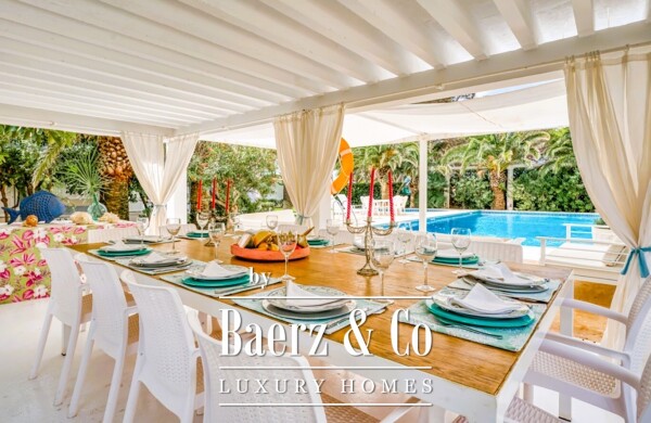 photo 11 IMPRESSIVE SEA-FRONT VILLA IN CALAN BLANES