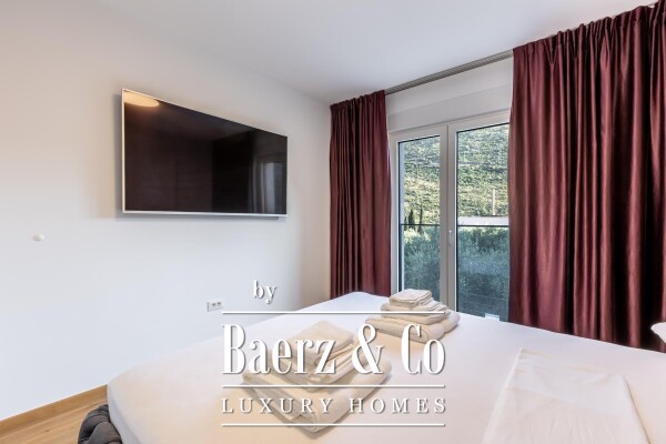 photo 13 Split, Žrnovnica, villa with pool in a quiet location