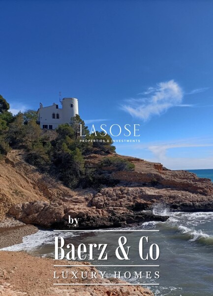 photo 2 Sitges, Montgavina