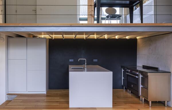 photo 12 Oostzanerdijk 92