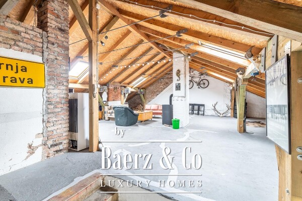 photo 13 Zagreb, Medveščak, house with 4 apartments NKP 375 m2, investment!