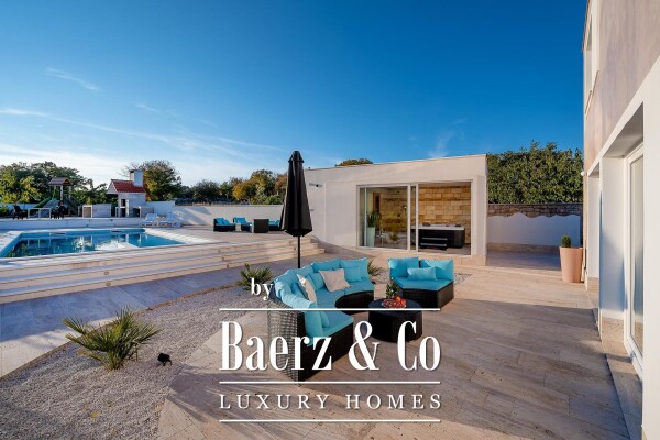 photo 13 Brač, Pražnica, exclusive villa with swimming pool, wellness and children's playroom