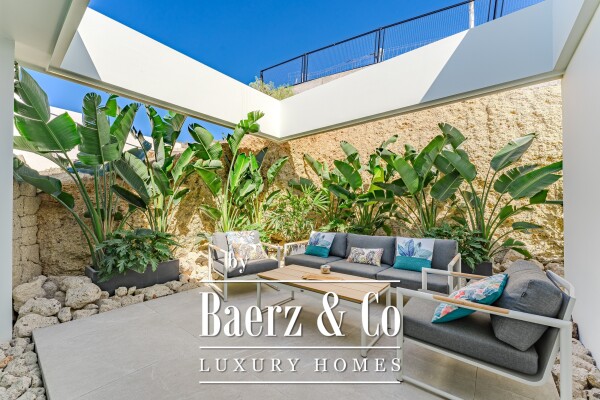 photo 3 SIAM BLUE – A MASTERPIECE OF LUXURY LIVING IN TENERIFE