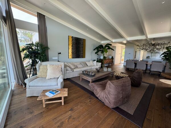 photo 5 West Cliff Villa 28 ong