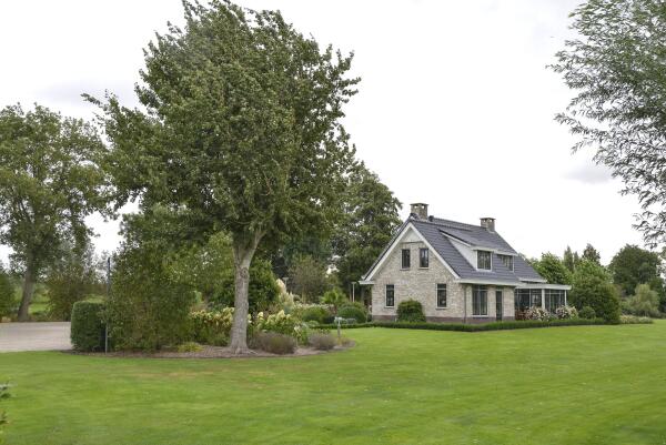 photo 53 Lange Meentweg 4