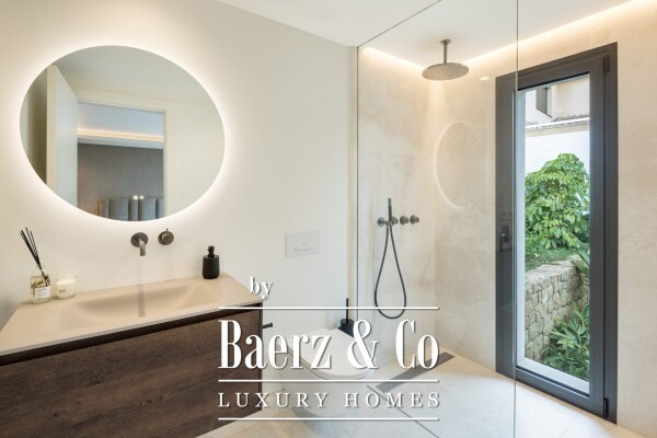 photo 16 Villa - Nueva Andalucia - Marbella - Ref: 8543