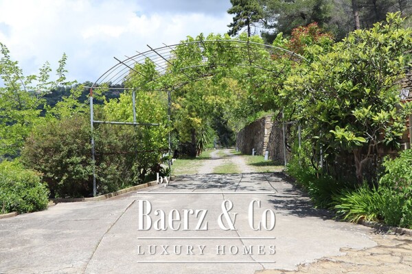 photo 119 Villa for sale 166 m²