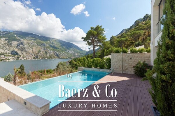 photo 5 Modern Seaview Villa in Kotor Municipality