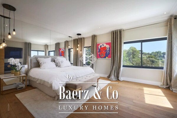 photo 6 Beautiful villa a few minutes from the town centre