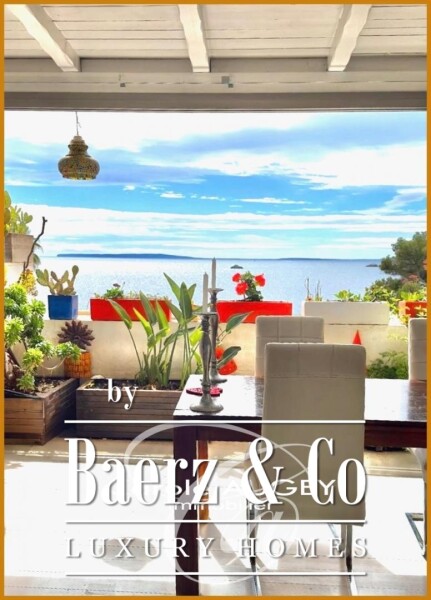 photo 2 house with sea view in Ibiza