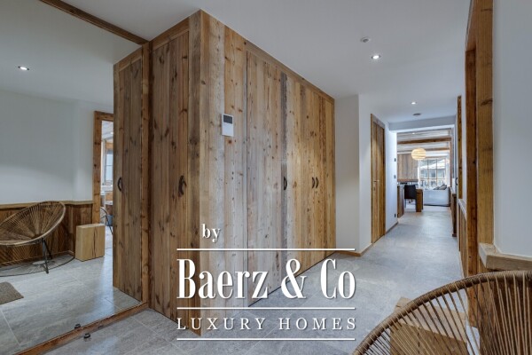 photo 3 4-BEDROOM APARTMENT + DORMITORY