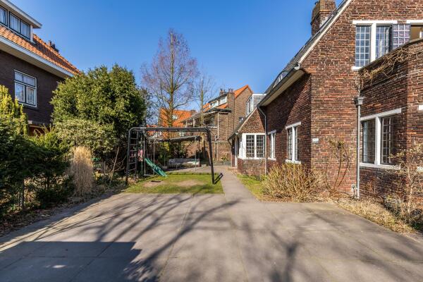 photo 49 Burgemeester Knappertlaan 120