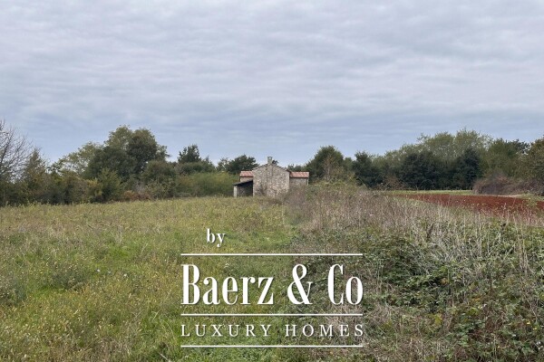 photo 5 Istria, Svetvinčenat area, a unique 250m² stone house with a pool in a secluded location