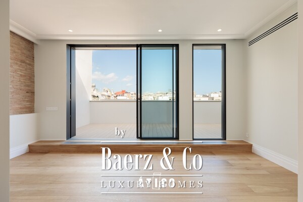 photo 10 Penthouse for sale in Eixample Dret
