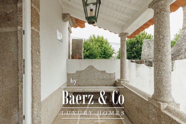 photo 19 Magnificent Manor House with winery