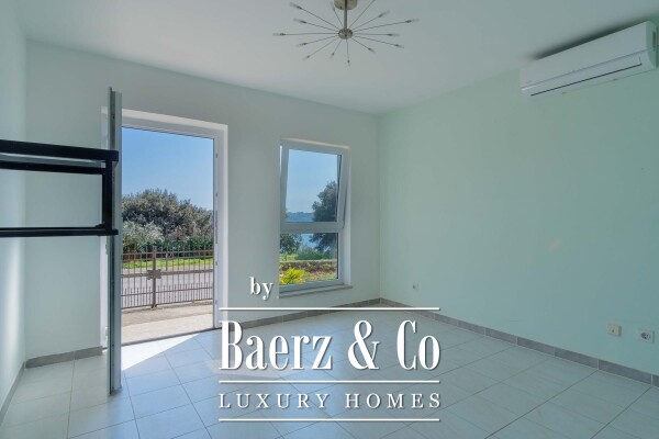 photo 33 Istria, Pula, Pješčana Uvala, attractive villa first row to the sea