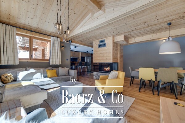 photo 1 4-BEDROOM APARTMENT - NEAR THE CENTER AND THE SLOPES