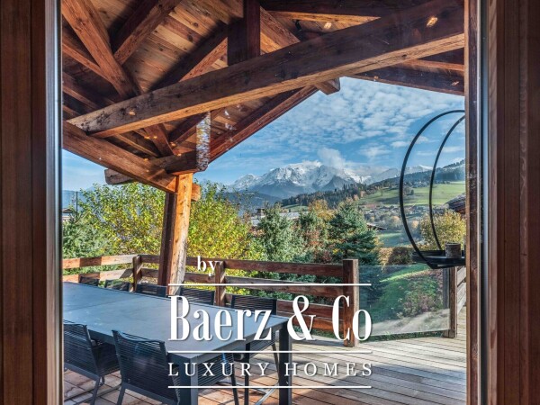 photo 8 Exceptional Chalet - Six Bedrooms - Panoramic Views and Close to the Village Centre