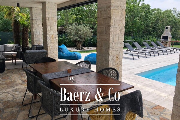 photo 28 Umag, beautiful istrian villa with sea view and building land of 1650 m2