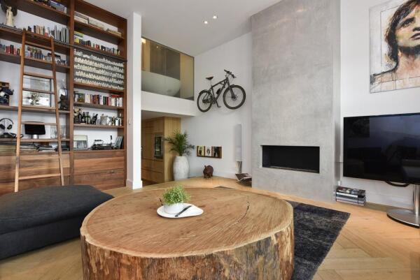 Video Hobbemakade 30 A