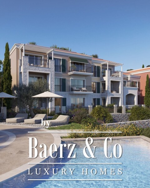 photo 14 Penthouse in Tivat Municipality with a Seaview