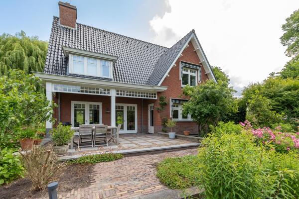 photo 34 Oostsingel 183