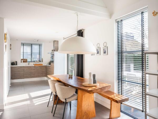 photo 5 Burgemeester Peecklaan 8 001