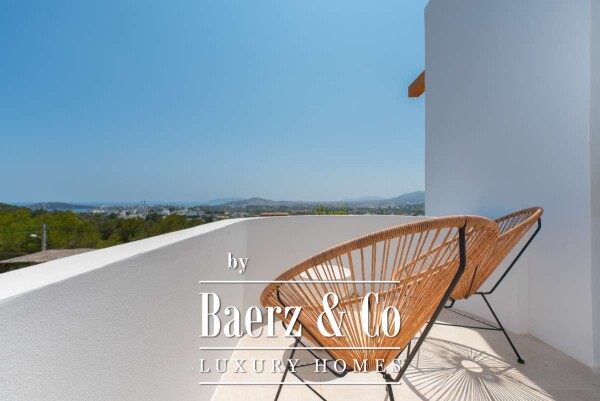 photo 31 Beautiful luxury home in Cap Martinet, Cap Martinet