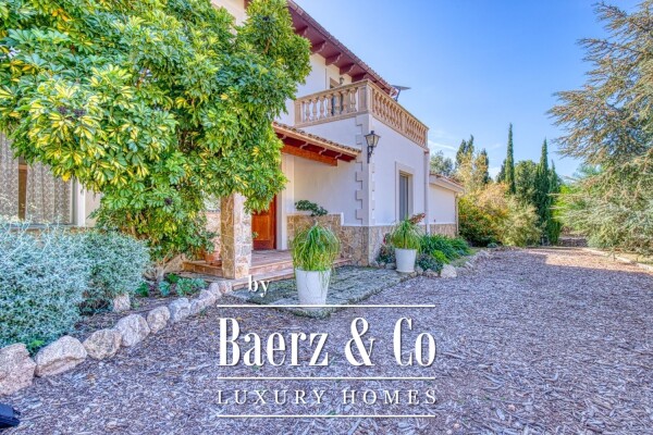 photo 4 Charming Finca Style Villa in Son Cabaspre