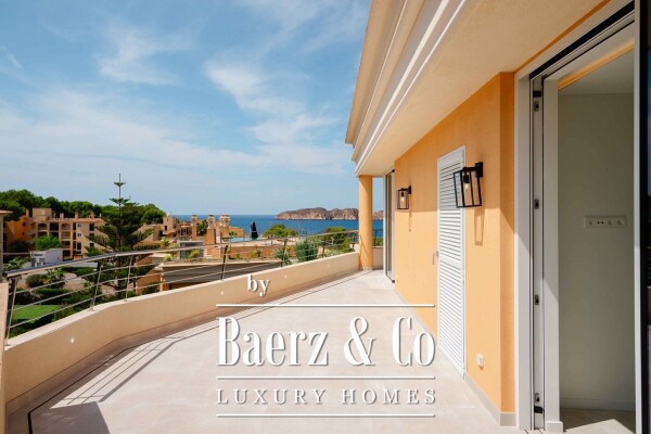 photo 24 Modern Penthouse with sea views and rooftop Pool