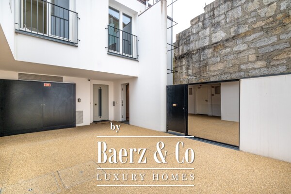 photo 3 Four Bedrooms Duplex in Foz with Terrace and Garden Views