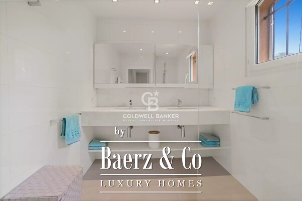 photo 6 ELEGANT VILLA IN A PRIVATE ESTATE WITH GOLF VIEW