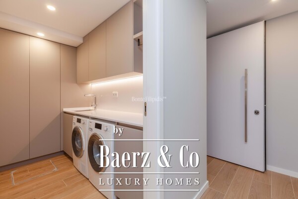 photo 31 Beautiful luxury home in Carcavelos e Parede, Carcavelos