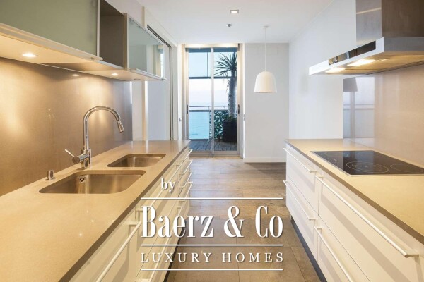 photo 6 For Sale: Prestigious Seafront Apartment with Exceptional Terrace   Barcelona