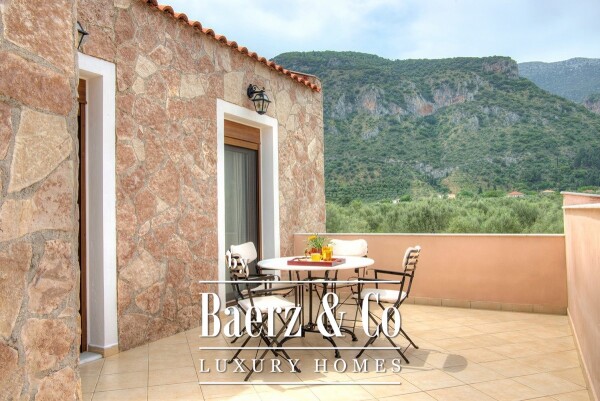 photo 22 1769126 - Detached house For sale, Mistras, 200 sq.m., €550.000