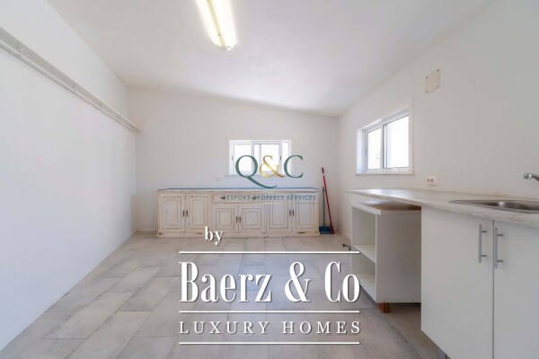 photo 16 Beautiful luxury home in Pechão