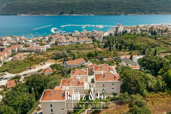 photo 3 Luxurious Apartment in Herceg Novi Municipality
