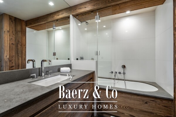 photo 7 4-bedroom-apartment - Heart of the Vieux Village