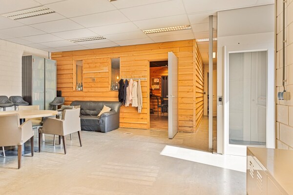 photo 12 Hofstraat 6