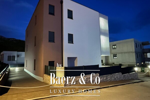 photo 23 Promajna, luxurious semi-detached house with a sea view, close to the center and the beach