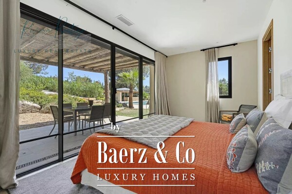 photo 10 Saint-Tropez - Contemporary Villa – Near Chapelle Sainte-Anne