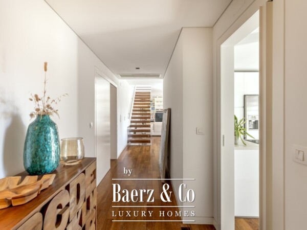 photo 7 3 + 2 Bedroom Duplex Penthouse with Private Terraces, Pool and Sea View in Cascais