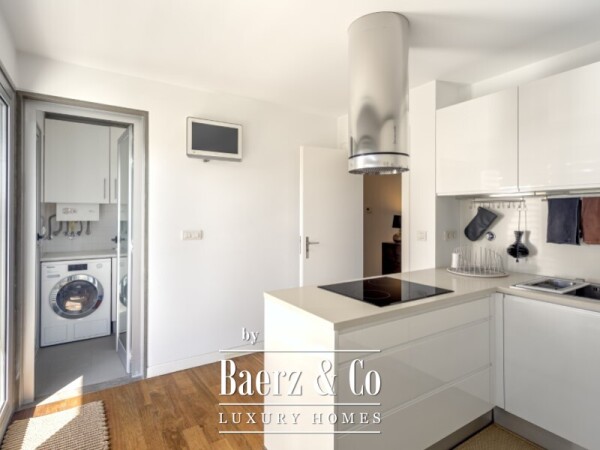 photo 11 3 + 2 Bedroom Duplex Penthouse with Private Terraces, Pool and Sea View in Cascais